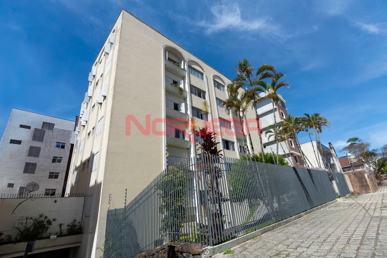 Apartamento - ÁGUA VERDE